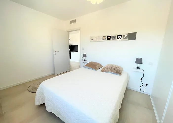 2 Pieces Les Jardins De Livia 1 波尔蒂乔